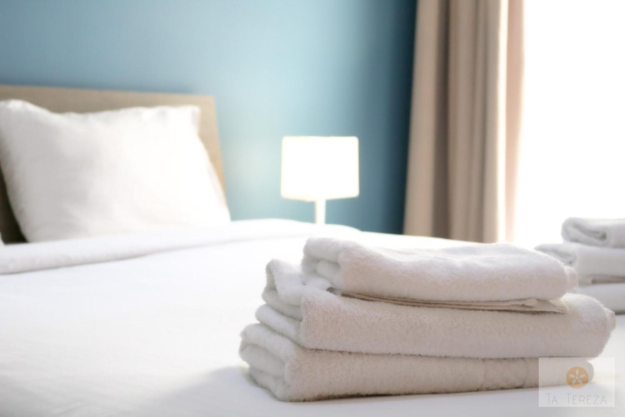 Ta' Tereza Seafront Apartments Saint Julian's Ngoại thất bức ảnh